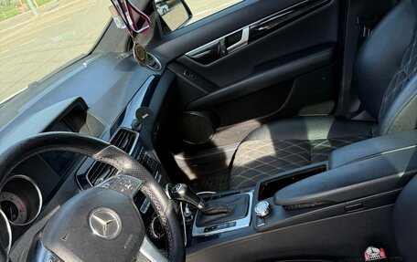 Mercedes-Benz C-Класс, 2011 год, 1 500 000 рублей, 9 фотография