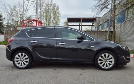 Opel Astra J, 2013 год, 650 000 рублей, 23 фотография