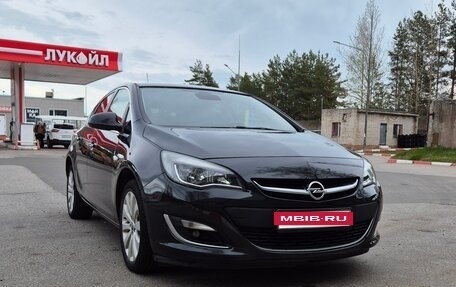 Opel Astra J, 2013 год, 650 000 рублей, 25 фотография