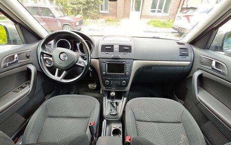 Skoda Yeti I рестайлинг, 2014 год, 1 205 000 рублей, 15 фотография