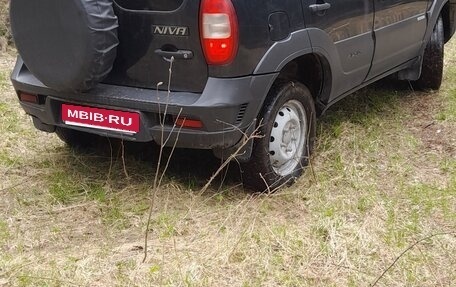 Chevrolet Niva I рестайлинг, 2012 год, 450 000 рублей, 3 фотография