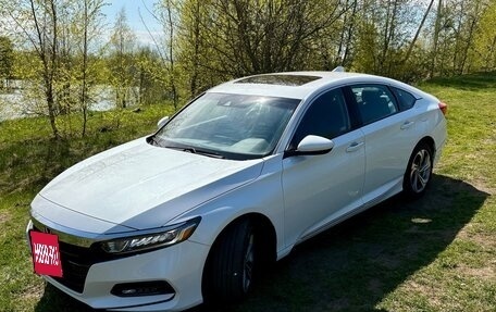 Honda Accord IX рестайлинг, 2019 год, 2 600 000 рублей, 4 фотография