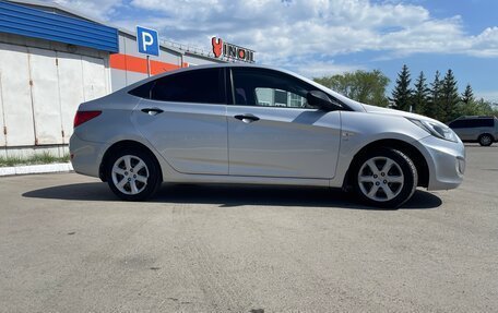 Hyundai Solaris II рестайлинг, 2012 год, 890 000 рублей, 3 фотография