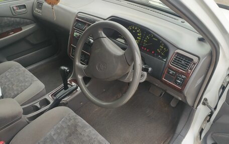 Toyota Carina, 2000 год, 549 000 рублей, 14 фотография