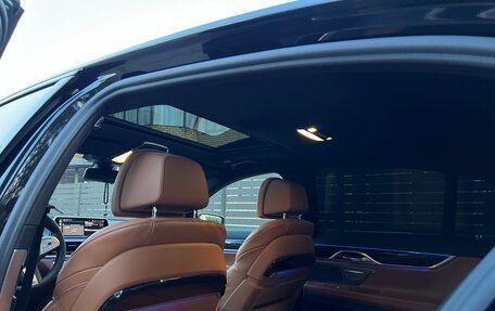 BMW 7 серия, 2020 год, 6 350 000 рублей, 21 фотография