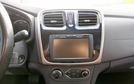 Renault Logan II, 2021 год, 1 200 000 рублей, 18 фотография