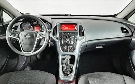 Opel Astra J, 2011 год, 749 000 рублей, 17 фотография
