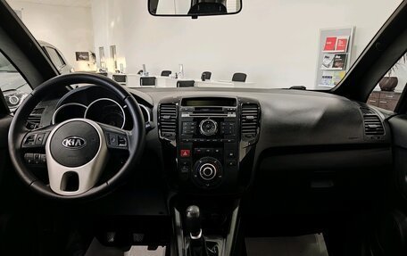 KIA Venga I, 2014 год, 595 000 рублей, 21 фотография