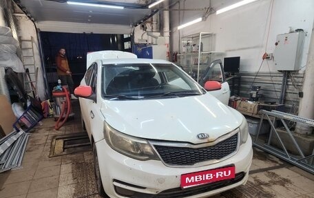 KIA Rio III рестайлинг, 2017 год, 600 000 рублей, 1 фотография