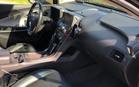Chevrolet Volt I, 2011 год, 1 070 000 рублей, 12 фотография