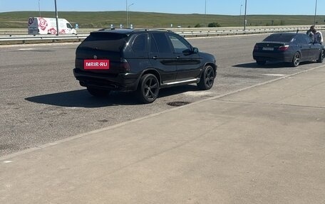 BMW X5, 2002 год, 900 000 рублей, 3 фотография