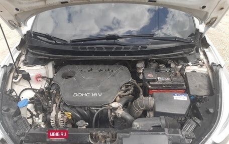 Hyundai Elantra V, 2015 год, 1 285 000 рублей, 3 фотография