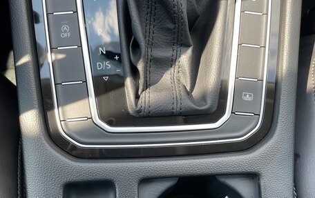 Volkswagen Passat B8 рестайлинг, 2019 год, 2 930 000 рублей, 9 фотография