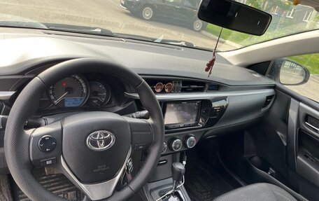 Toyota Corolla, 2014 год, 1 230 000 рублей, 9 фотография
