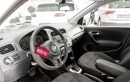 Volkswagen Polo VI (EU Market), 2011 год, 540 000 рублей, 20 фотография