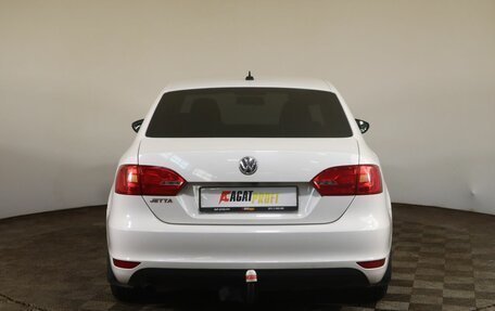 Volkswagen Jetta VI, 2014 год, 1 155 000 рублей, 6 фотография