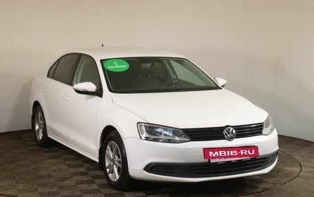 Volkswagen Jetta VI, 2014 год, 1 155 000 рублей, 3 фотография