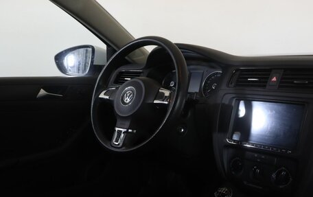 Volkswagen Jetta VI, 2014 год, 1 155 000 рублей, 10 фотография
