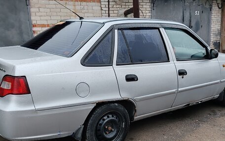 Daewoo Nexia I рестайлинг, 2012 год, 200 000 рублей, 5 фотография