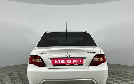 Daewoo Nexia I рестайлинг, 2011 год, 270 000 рублей, 6 фотография