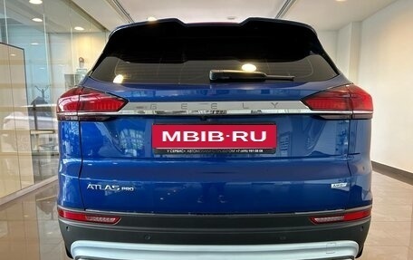 Geely Atlas, 2022 год, 1 910 000 рублей, 7 фотография