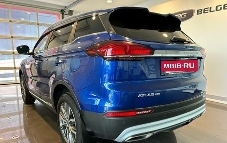 Geely Atlas, 2022 год, 1 910 000 рублей, 2 фотография