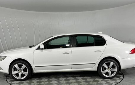 Skoda Superb III рестайлинг, 2011 год, 845 000 рублей, 8 фотография