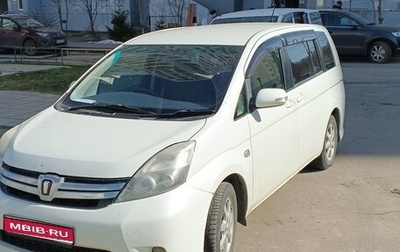 Toyota ISis I, 2012 год, 910 000 рублей, 1 фотография