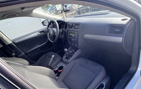 Volkswagen Jetta VI, 2016 год, 1 109 000 рублей, 6 фотография