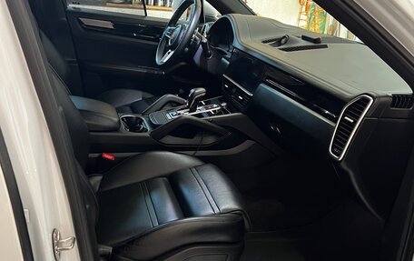 Porsche Cayenne III, 2020 год, 10 700 000 рублей, 10 фотография