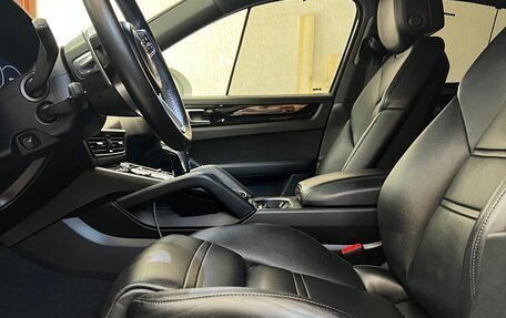 Porsche Cayenne III, 2020 год, 10 700 000 рублей, 15 фотография