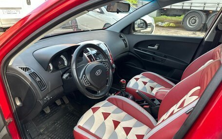 KIA cee'd I рестайлинг, 2008 год, 850 000 рублей, 14 фотография