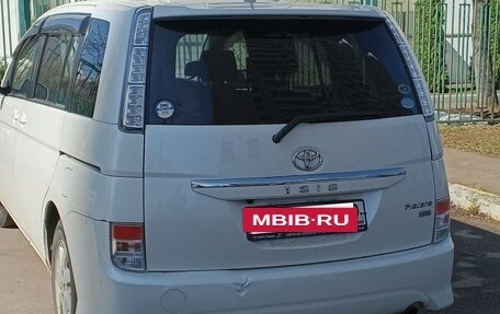 Toyota ISis I, 2012 год, 910 000 рублей, 3 фотография