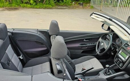 Volkswagen Eos I, 2007 год, 1 077 000 рублей, 26 фотография