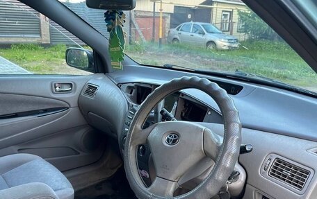 Toyota Prius IV XW50, 2002 год, 280 000 рублей, 10 фотография