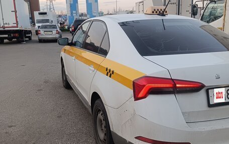 Skoda Rapid II, 2021 год, 890 000 рублей, 3 фотография