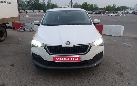 Skoda Rapid II, 2021 год, 890 000 рублей, 9 фотография