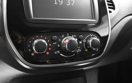 Renault Kaptur I рестайлинг, 2017 год, 1 445 000 рублей, 15 фотография