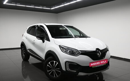 Renault Kaptur I рестайлинг, 2017 год, 1 445 000 рублей, 5 фотография