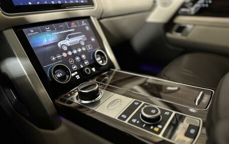 Land Rover Range Rover IV рестайлинг, 2018 год, 6 252 000 рублей, 28 фотография
