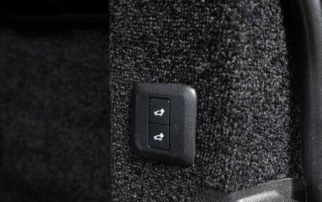 Land Rover Range Rover IV рестайлинг, 2018 год, 5 989 898 рублей, 18 фотография