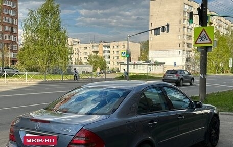 Mercedes-Benz E-Класс, 2005 год, 570 000 рублей, 5 фотография