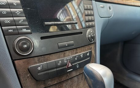 Mercedes-Benz E-Класс, 2005 год, 570 000 рублей, 24 фотография