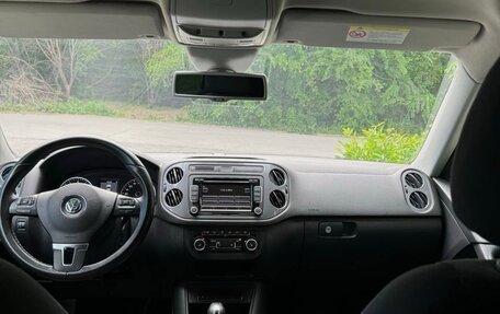 Volkswagen Tiguan I, 2014 год, 1 820 000 рублей, 28 фотография
