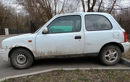 Nissan Micra II, 2001 год, 77 000 рублей, 1 фотография