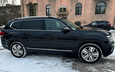 Volkswagen Teramont I, 2018 год, 3 300 000 рублей, 3 фотография