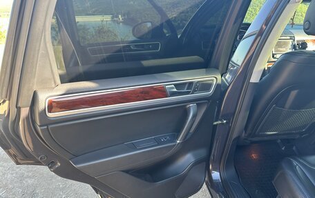 Volkswagen Touareg III, 2010 год, 2 050 000 рублей, 9 фотография