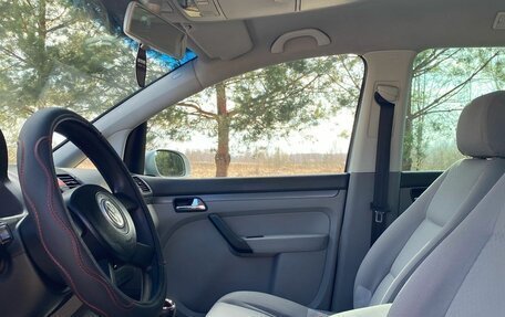 Volkswagen Touran III, 2003 год, 550 000 рублей, 13 фотография