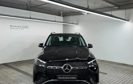 Mercedes-Benz GLE, 2024 год, 11 300 000 рублей, 3 фотография