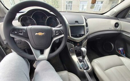 Chevrolet Cruze II, 2014 год, 910 000 рублей, 7 фотография